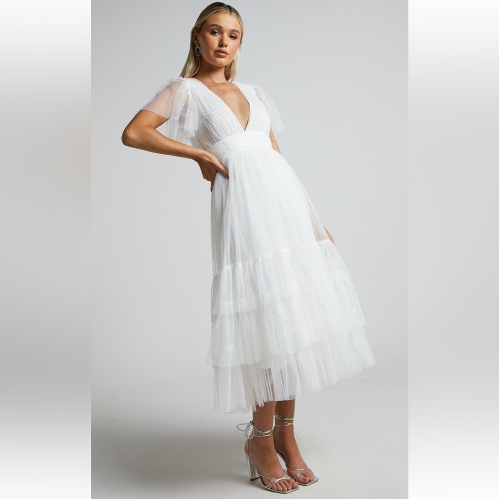Showpo. Jiraye Midi Dress - flutter sleeve tulle plunge dress in white - Picture 3 of 9